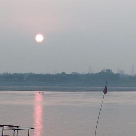 Krishna P. Guest House Varanasi Eksteriør billede