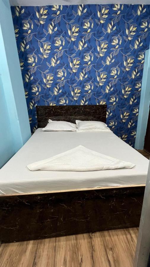 Krishna P. Guest House Varanasi Eksteriør billede